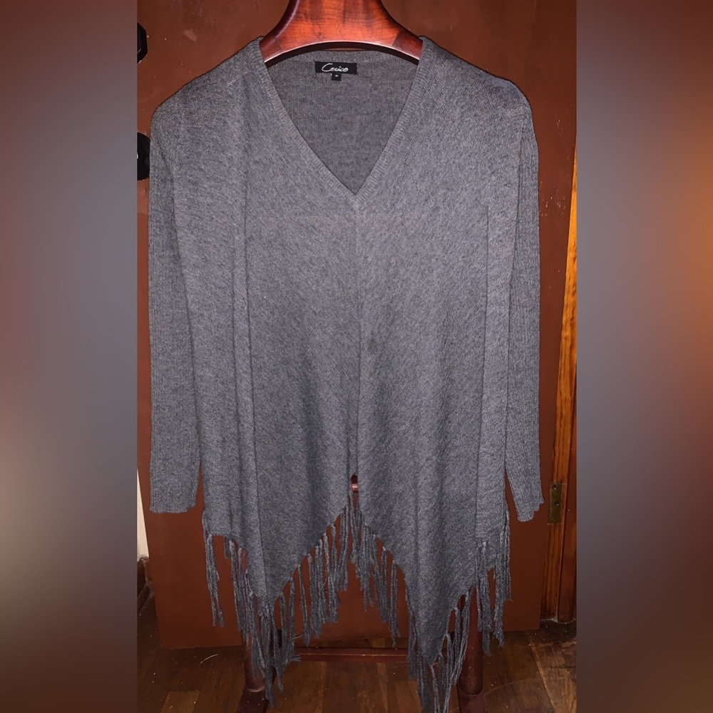 Gray V-Neck Fringe Sweater